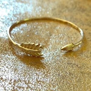 Silver Stella Dot arrow bangle